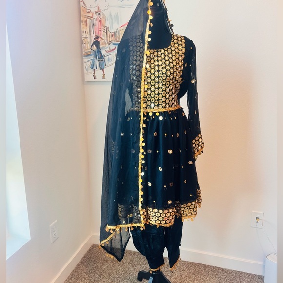 🌺Beautiful dress with scarf and pants in pink color, brand new, - Picture 8 of 8